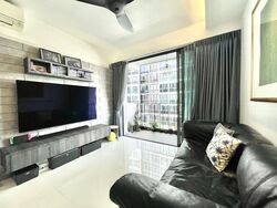 Esparina Residences (D19), Condominium #398705041